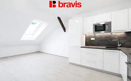 Pronájem bytu 2+kk 62 m²