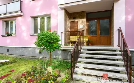 Prodej bytu 3+1 64 m², Průběžná, Kralovice, okres Plzeň-sever