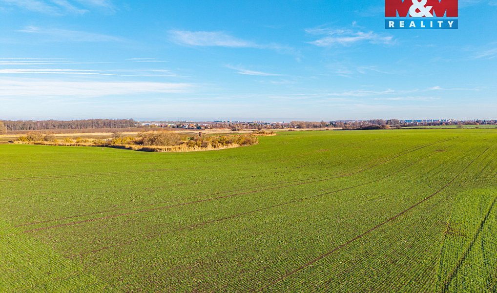 Prodej pole 17 632 m², Praha – náhled fotky 7