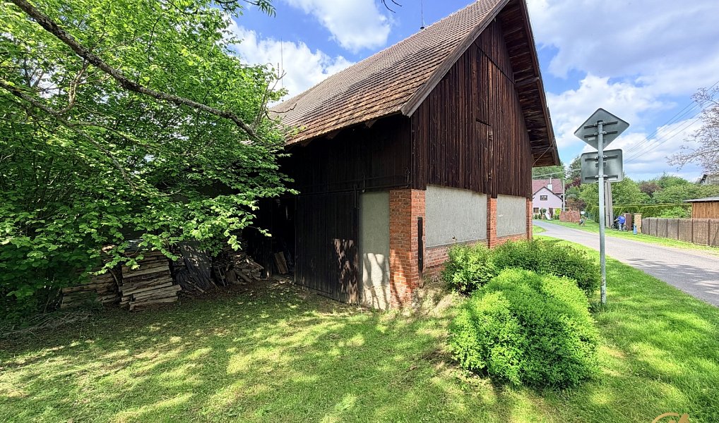 Prodej domu 290 m² s pozemkem 3 795 m², Bozkov – náhled fotky 32