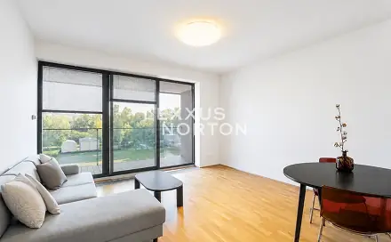 Pronájem bytu 2+kk 71 m²