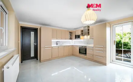 Prodej domu 184 m² s pozemkem 1 113 m², Nádražní, Bor, okres Tachov