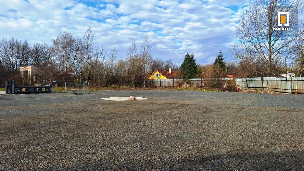 Pronájem komerčního pozemku 1 450 m² – pohled 4