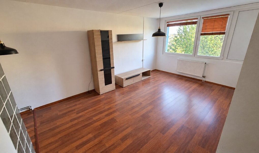 Pronájem bytu 3+kk 76 m², Praha – náhled fotky 2