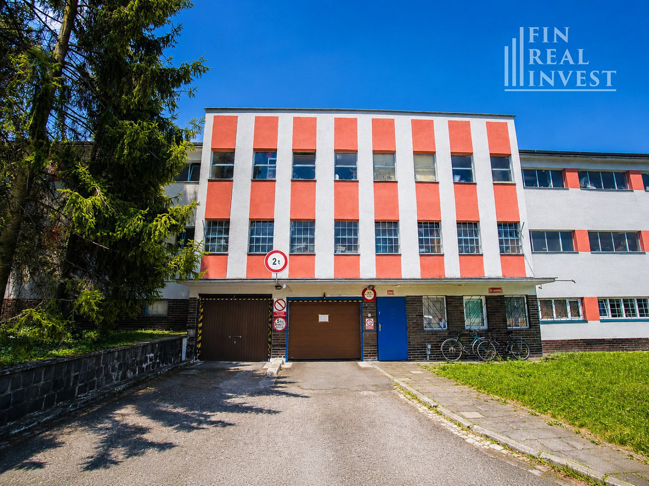 Garáž v osobním vlastnictví — photo 5