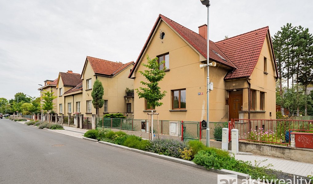 Prodej domu 186 m² s pozemkem 448 m², Mělník – náhled fotky 2
