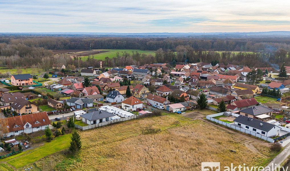 Prodej stavebního pozemku 909 m², Tuhaň – náhled fotky 5