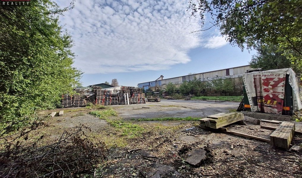 Pronájem komerčního pozemku 900 m², Olomouc – náhled fotky 2