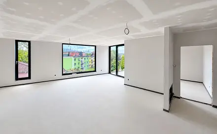 Prodej domu 187 m² s pozemkem 347 m², Cheb