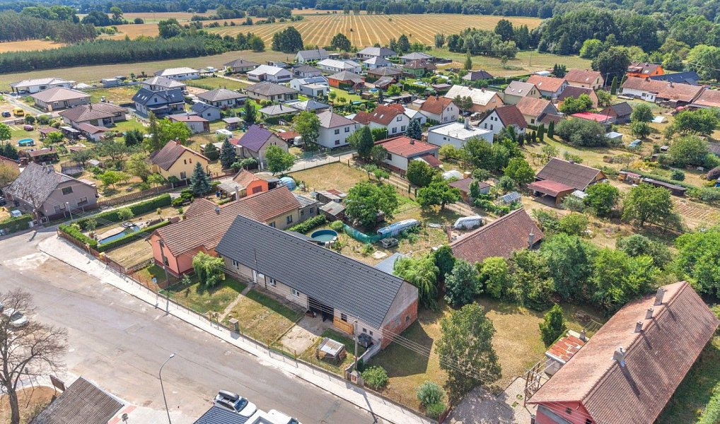 Prodej domu 104 m² s pozemkem 1 077 m², Přelouč – náhled fotky 5