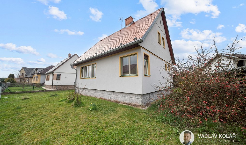 Prodej domu 108 m² s pozemkem 1 037 m², Ostroměř – náhled fotky 9