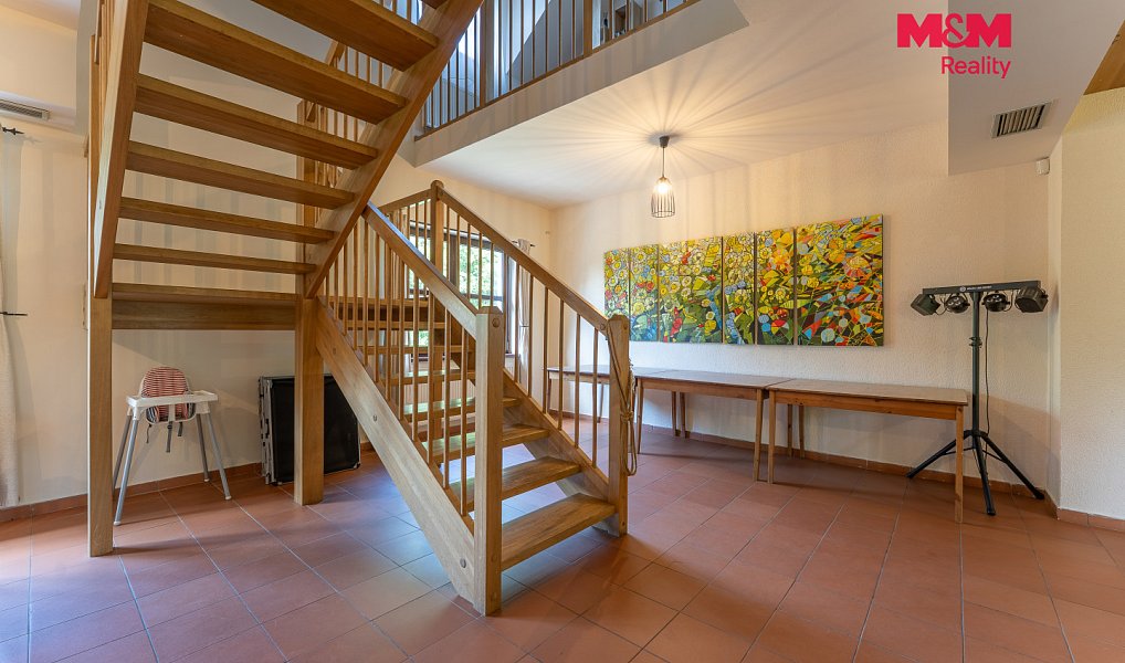 Prodej ubytovacího objektu 443 m², Horní Slavkov – náhled fotky 9