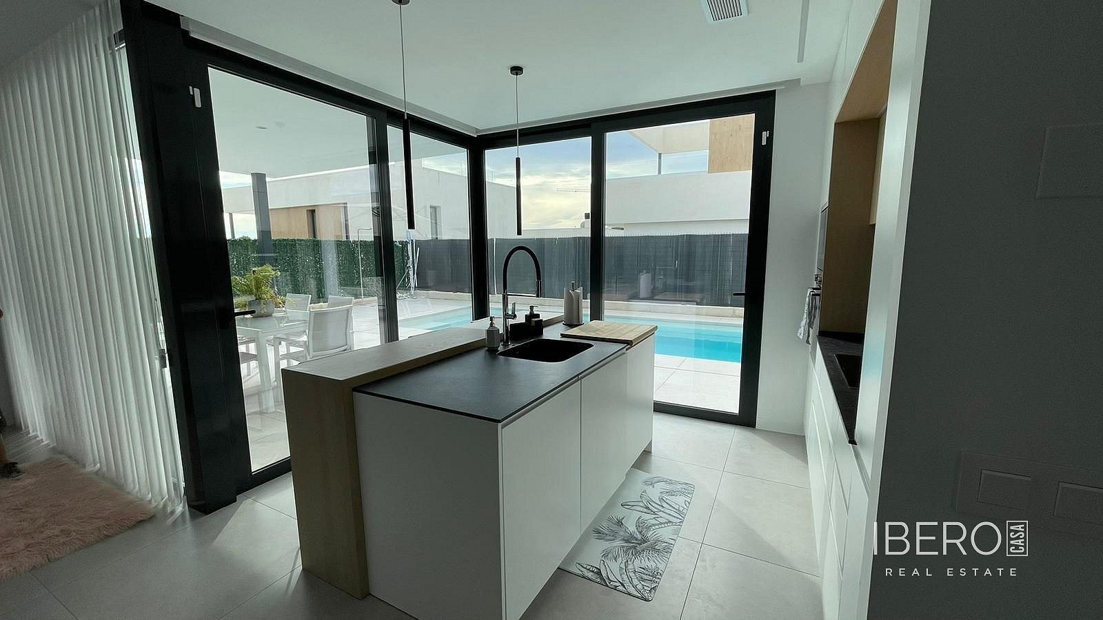 Casa 4+kk – Alacant / Alicante, les Carolines Altes, l'Alacantí - Más