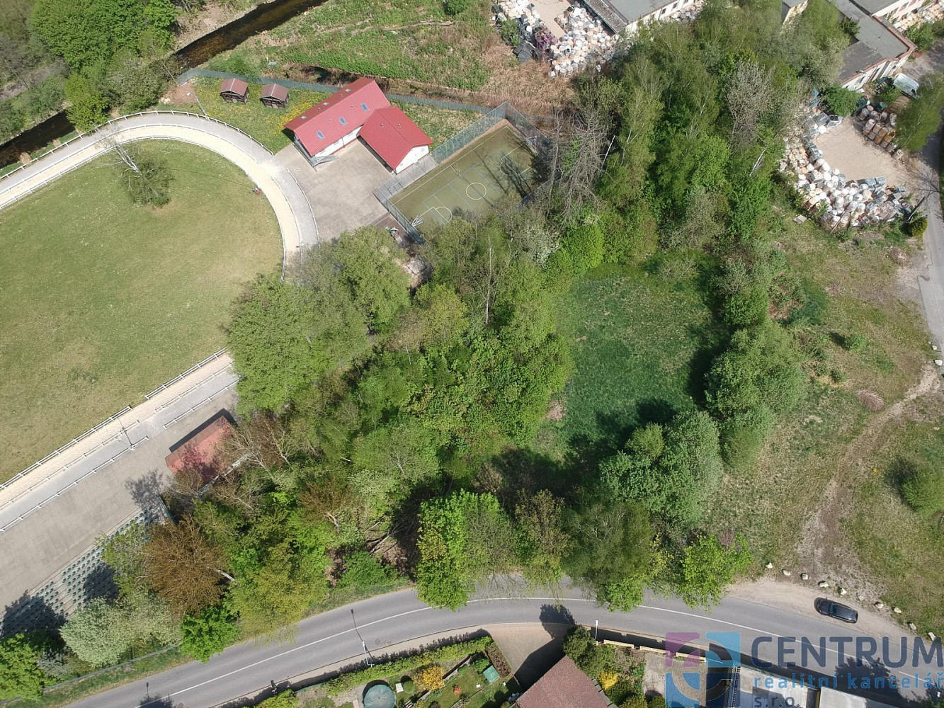 Prodej komerčního pozemku 2 866 m² – fotografie 3