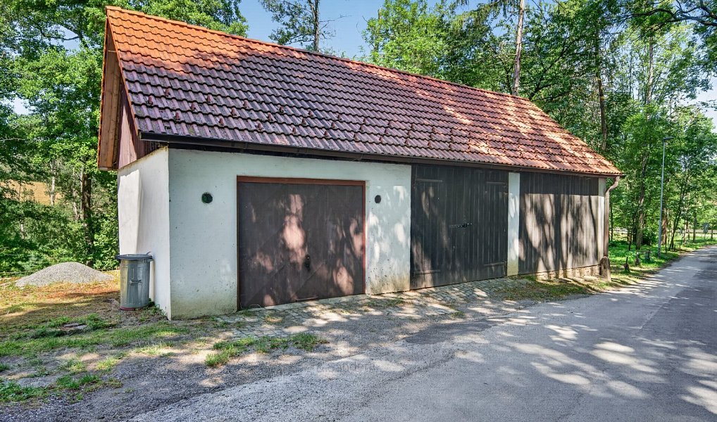 Prodej domu 339 m² s pozemkem 9 216 m², Mirkovice – náhled fotky 35