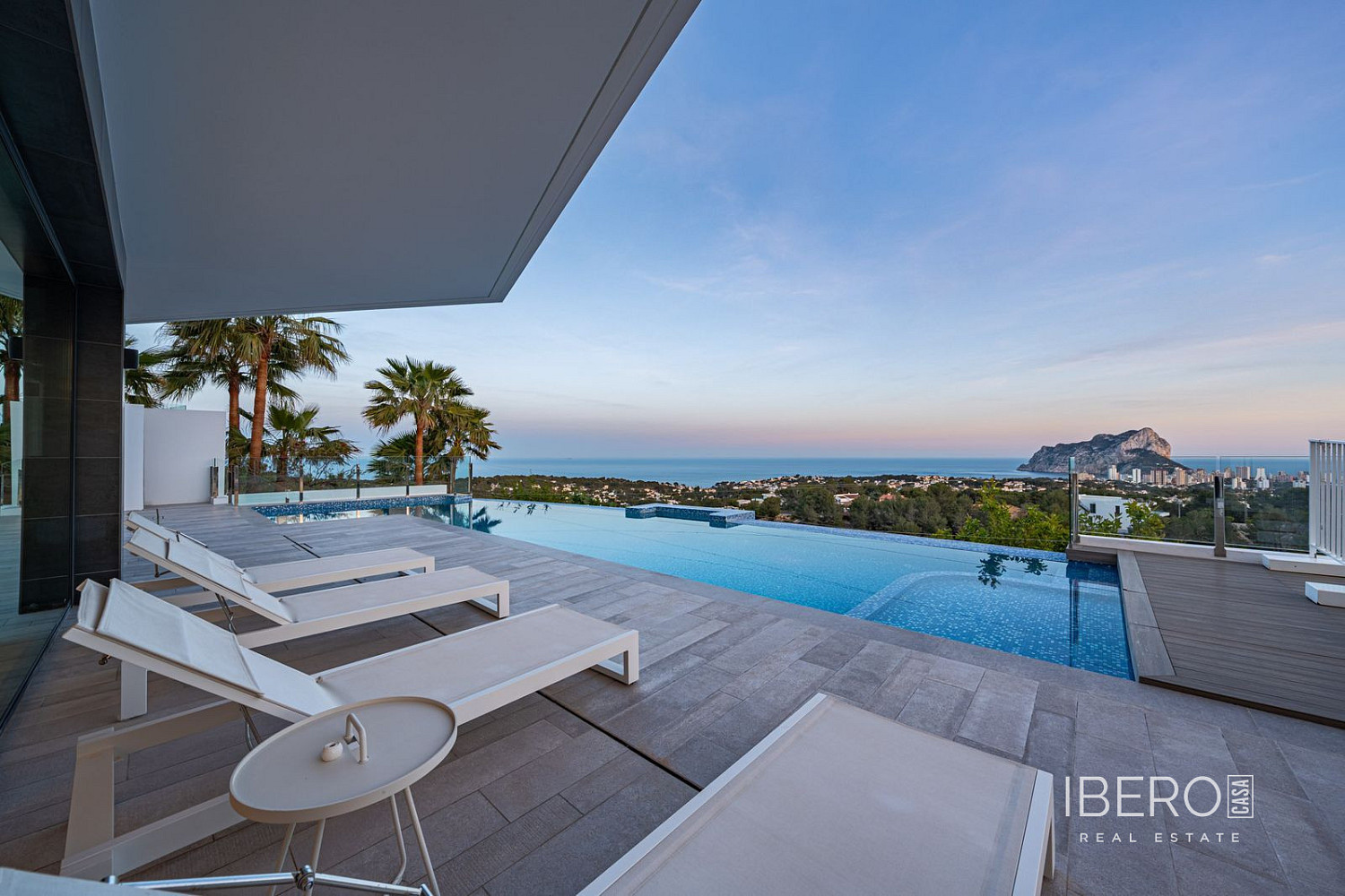 Prodej domu 419 m² s pozemkem 1 578 m²