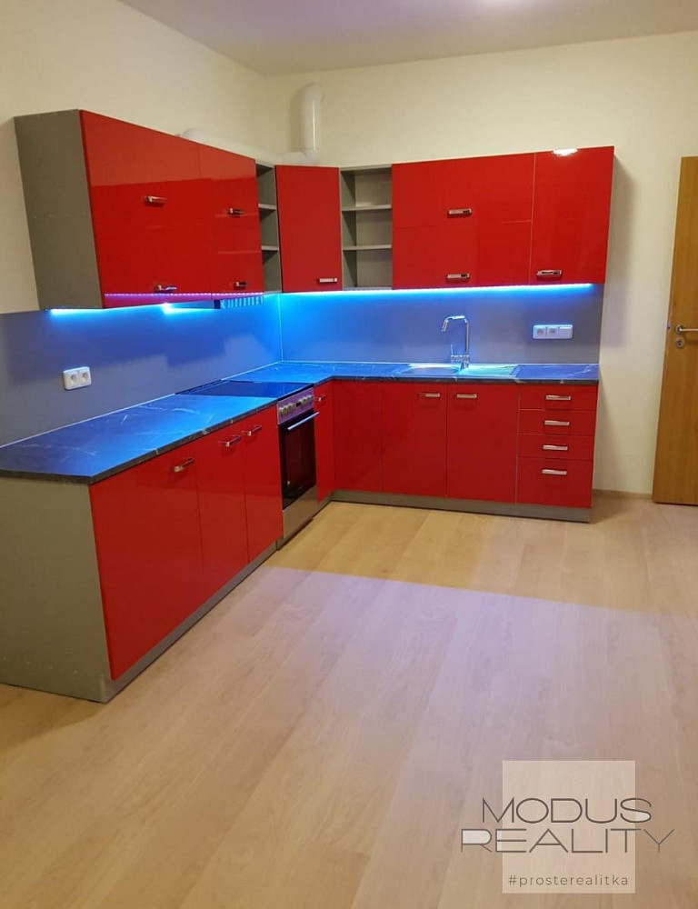 Pronájem bytu 2+kk 54 m² – fotografie 2
