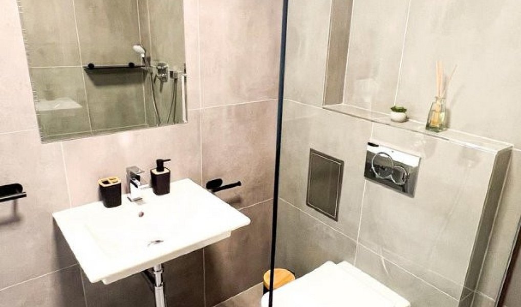 Pronájem bytu 2+kk 74 m², Praha – náhled fotky 17