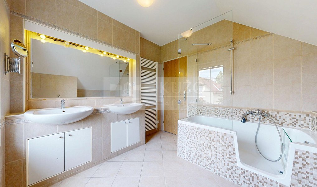 Prodej domu 196 m² s pozemkem 149 m², Hostivice – náhled fotky 13