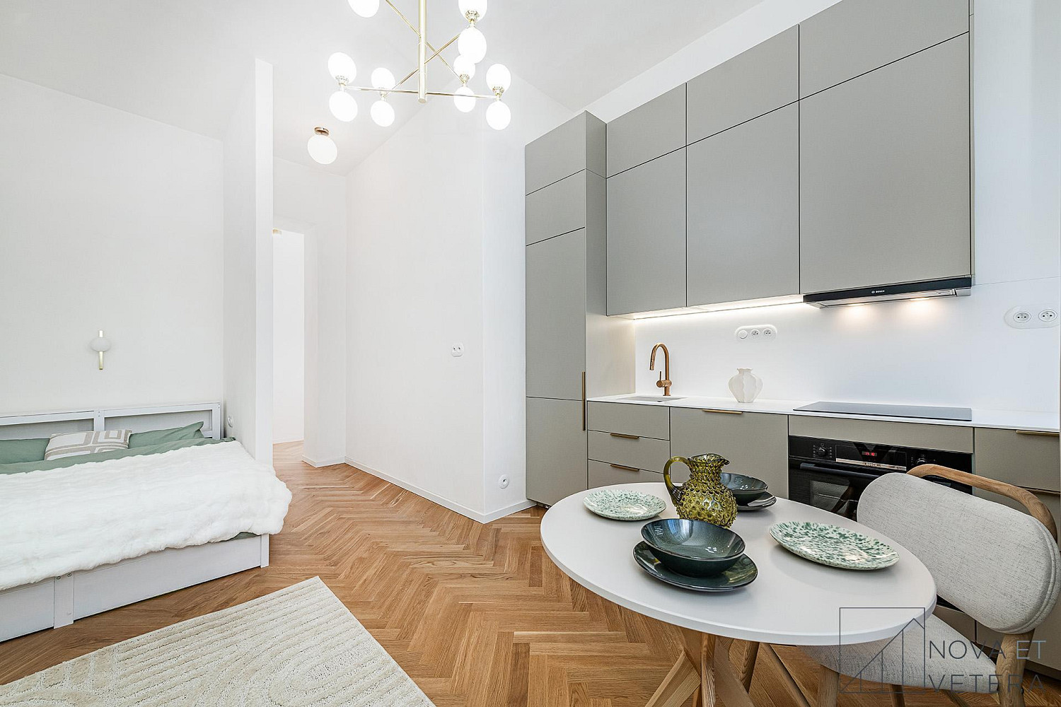 Prodej bytu 1+kk 28 m² — photo 2