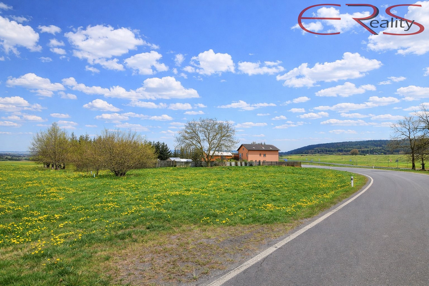Prodej stavebního pozemku 1 666 m² – fotografie 3