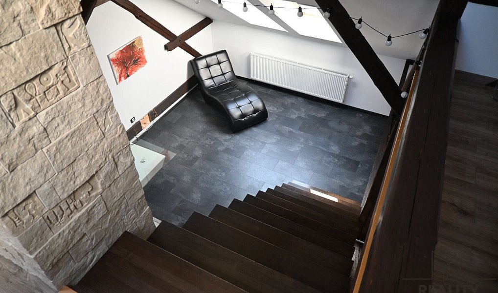 Prodej domu 250 m² s pozemkem 320 m², Pardubice – náhled fotky 6