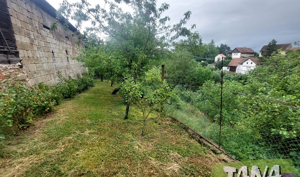 Prodej domu 150 m² s pozemkem 1 733 m², Boreč – náhled fotky 9