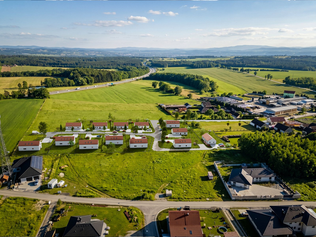 Prodej stavebního pozemku 992 m² – fotografie 4