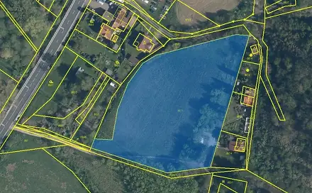 Prodej komerčního pozemku 7 548 m², Liběchov, okres Mělník