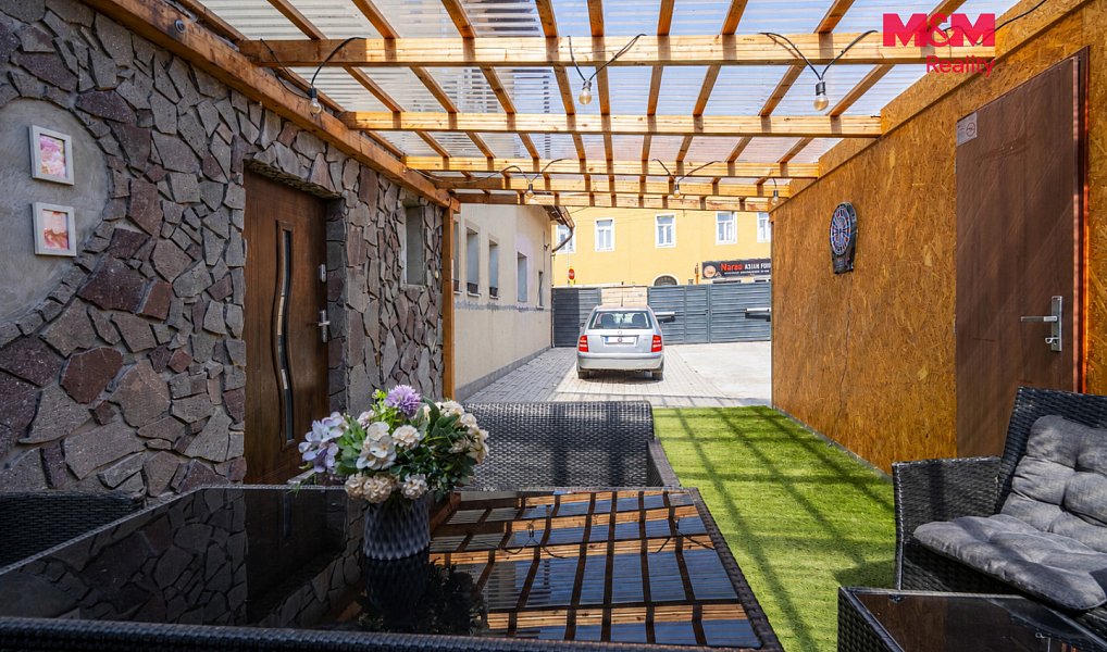 Prodej bytu 2+kk 42 m², Milovice – náhled fotky 8