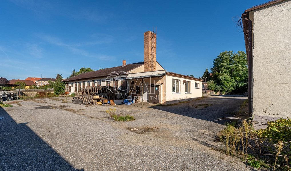 Prodej výrobních prostor 1 475 m², Ivančice – náhled fotky 9