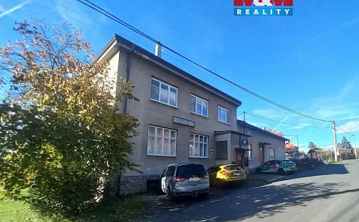 Prodej domu 280 m² s pozemkem 940 m², Žlebské Chvalovice, okres Chrudim