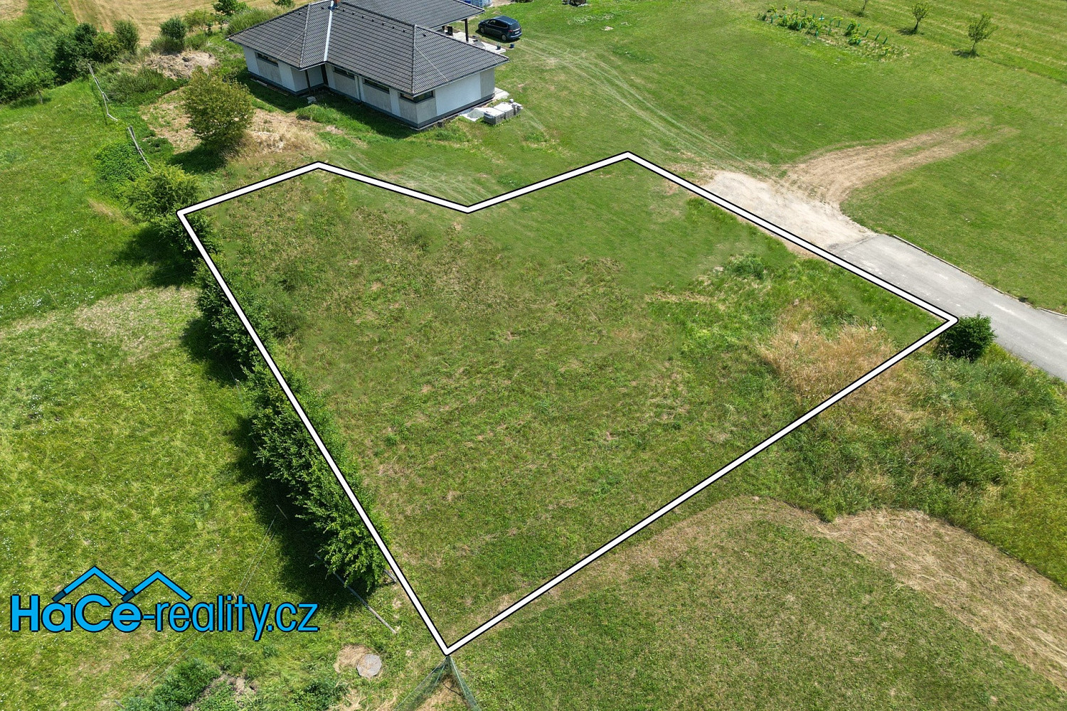 Prodej stavebního pozemku 850 m²