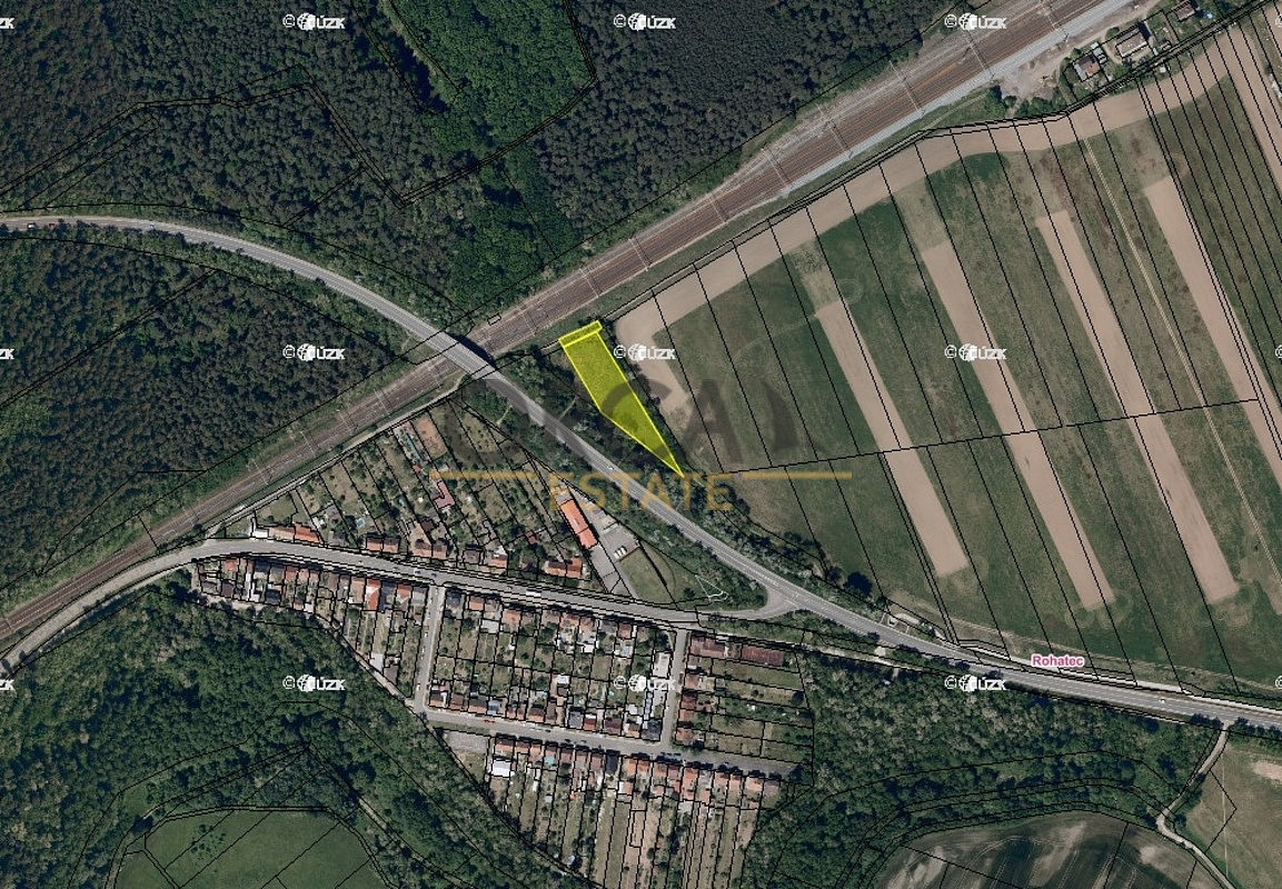 Prodej pole 1 107 m² – fotografie 2
