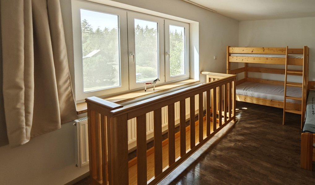 Pronájem domu 110 m² s pozemkem 21 000 m², Sněžné – náhled fotky 12