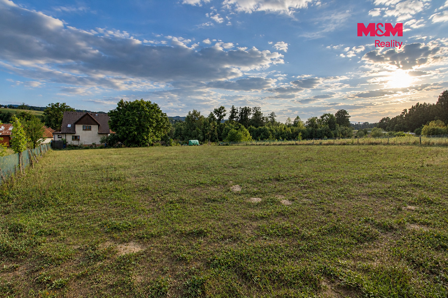 Prodej stavebního pozemku 2 810 m² – fotografie 3