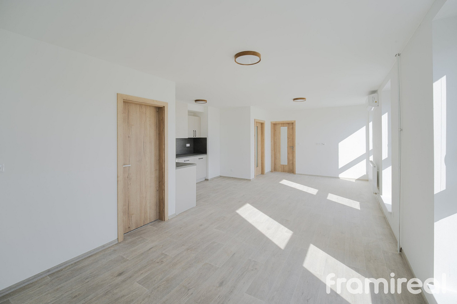 Pronájem bytu 2+kk 50 m² – fotografie 3