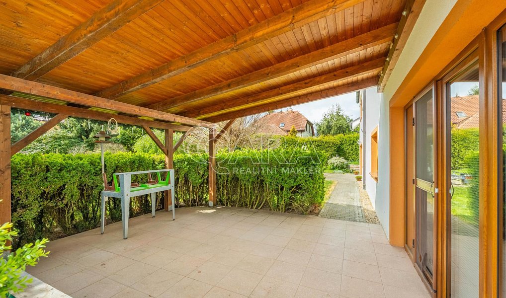 Prodej domu 362 m² s pozemkem 1 568 m², Zvánovice – náhled fotky 36