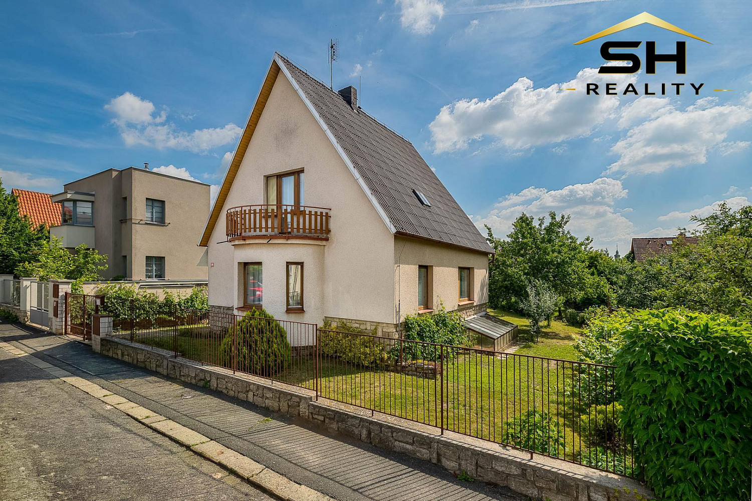 Prodej domu 100 m² s pozemkem 470 m²