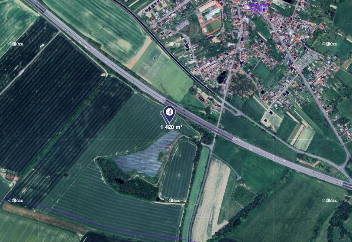 Prodej pole 1 420 m² – fotografie 2