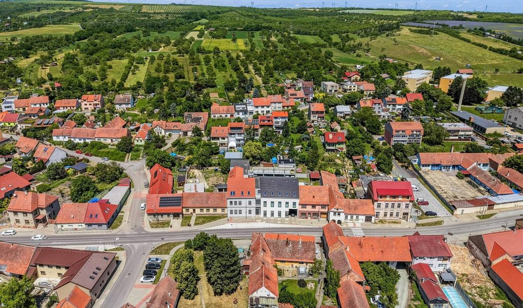 Prodej bytu 3+kk 97 m², Želešice – náhled fotky 21