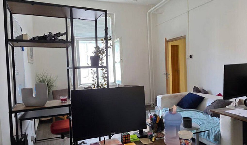 Pronájem kanceláře 20 m², Praha – náhled fotky 2