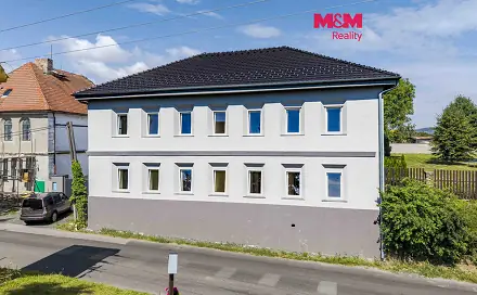 Pronájem domu 302 m² s pozemkem 421 m², Vrátno, okres Mladá Boleslav