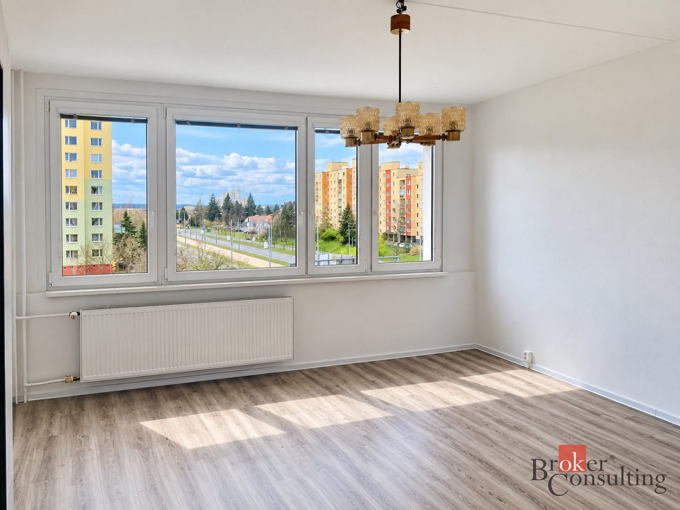 Pronájem bytu 2+1 63 m² – fotografie 3