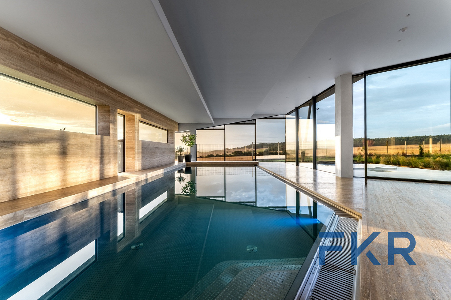 Prodej domu 543 m² s pozemkem 2 706 m² — photo 3