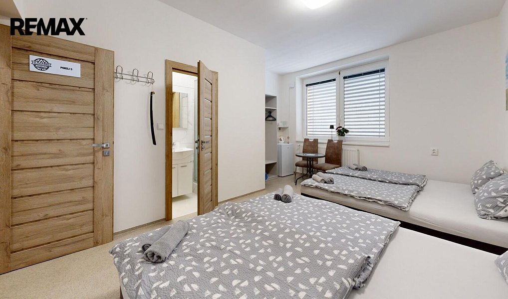 Prodej ubytovacího objektu 655 m², Dolní Dunajovice – náhled fotky 20