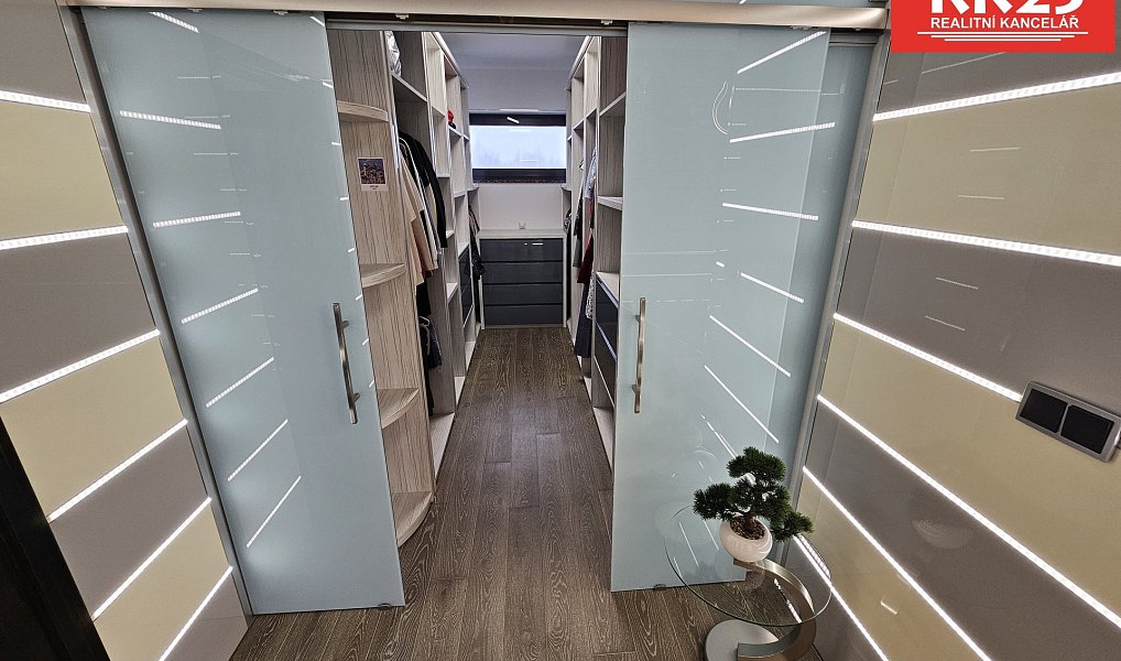 Prodej domu 187 m² s pozemkem 788 m², Velká Hleďsebe – náhled fotky 26