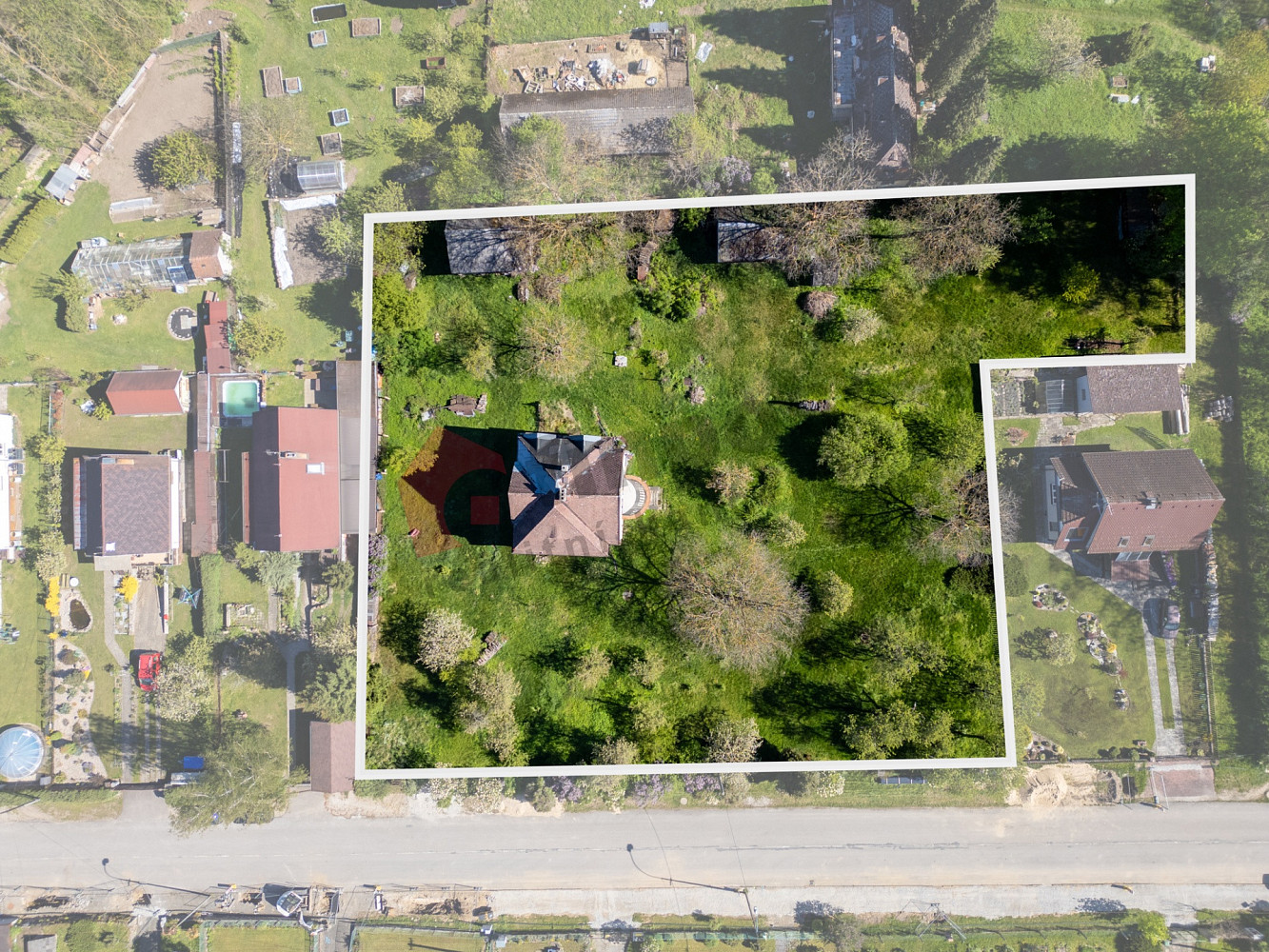 Prodej domu 220 m² s pozemkem 4 462 m²