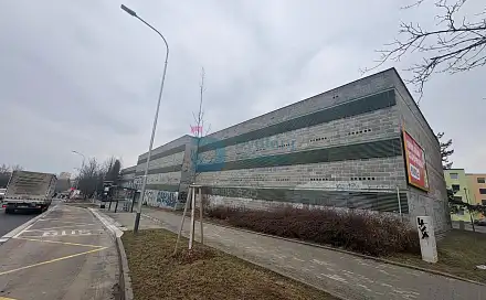 Prodej zděné garáže v parkovacím domě ul. Okružní, Okružní, Olomouc - Neředín