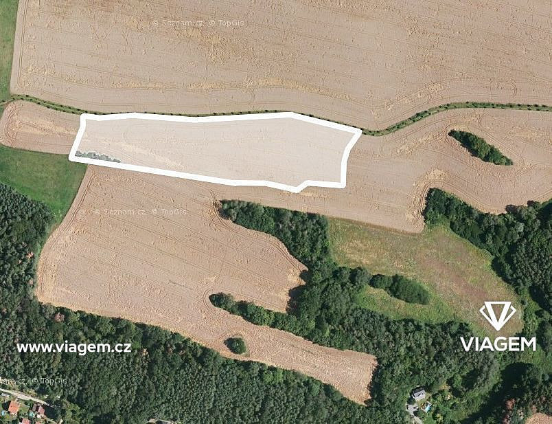 Prodej pole 4 772 m²